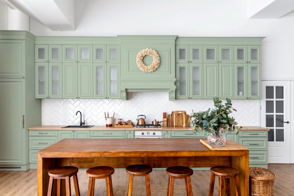 Cabinet Refacing in Rocklin: Is It the Right Choice for Your Kitchen Remodel?