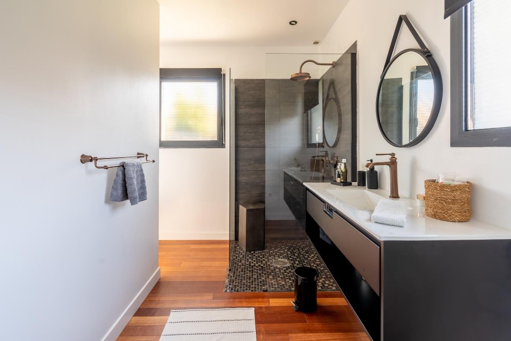 Small Bathroom