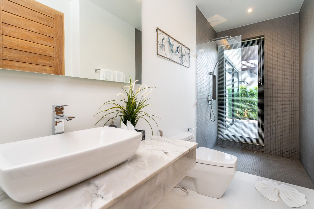 Small Bathroom