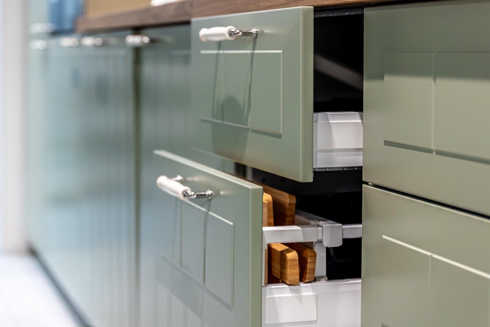 Built-In Bar Cabinets